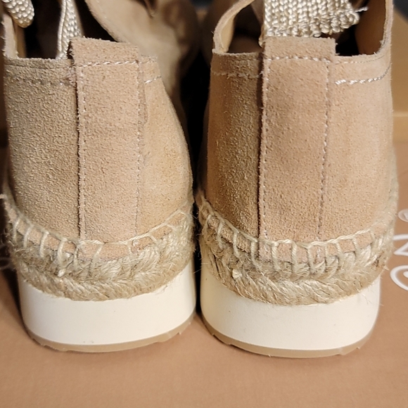 Carmen Saiz Sneakers - Picture 3 of 4